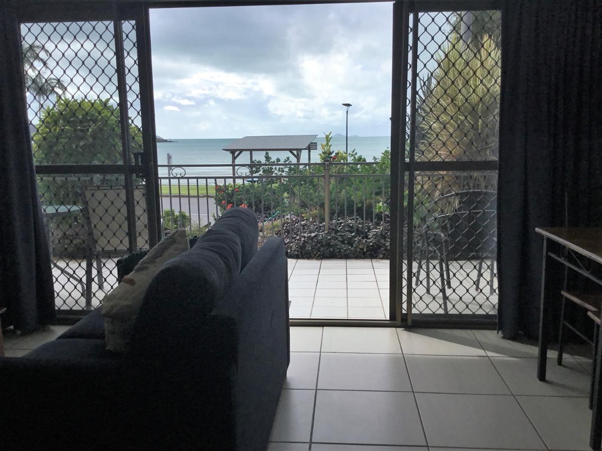 Whitsunday Waterfront Apartments Airlie Beach Exterior foto