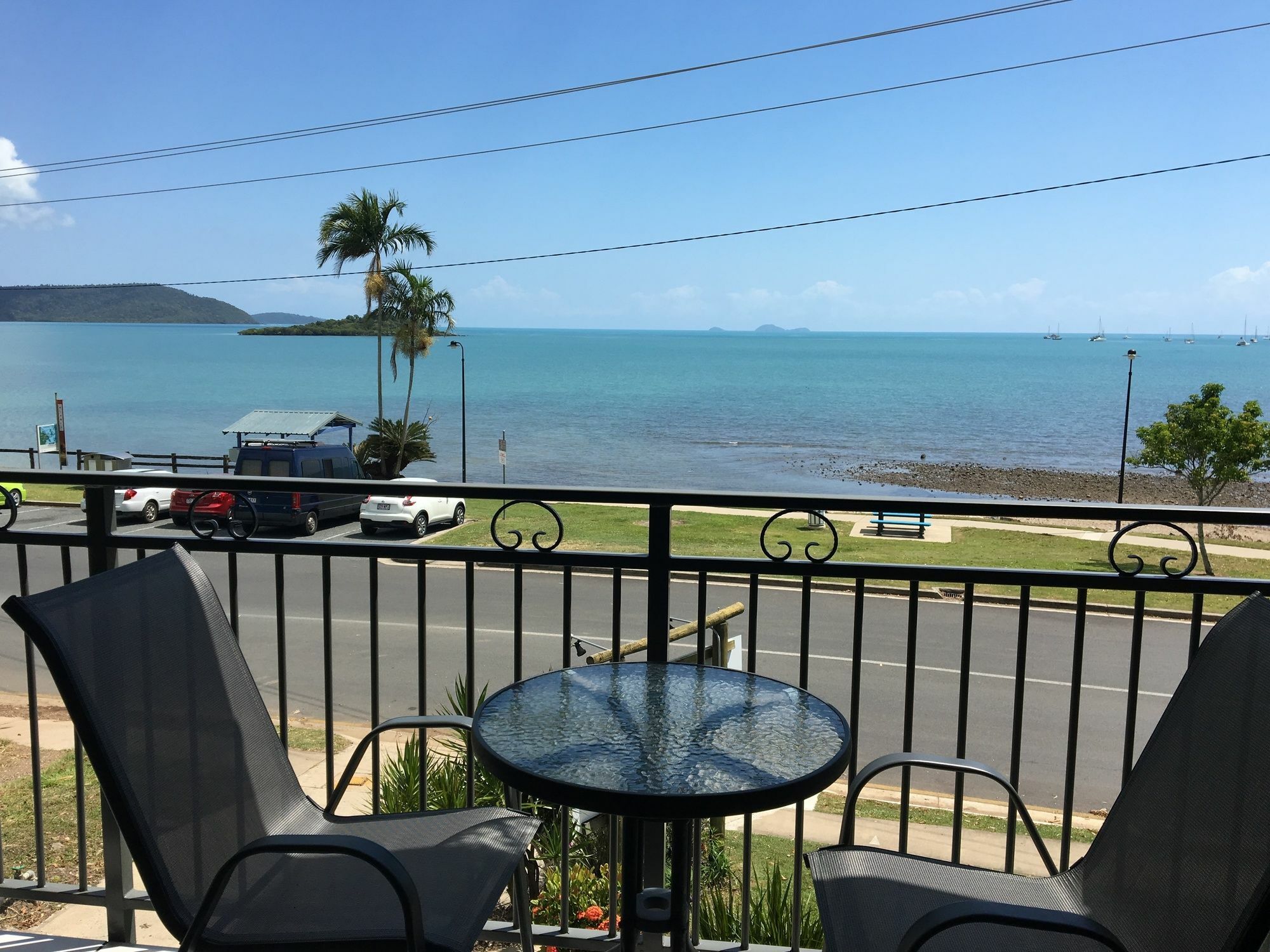 Whitsunday Waterfront Apartments Airlie Beach Exterior foto